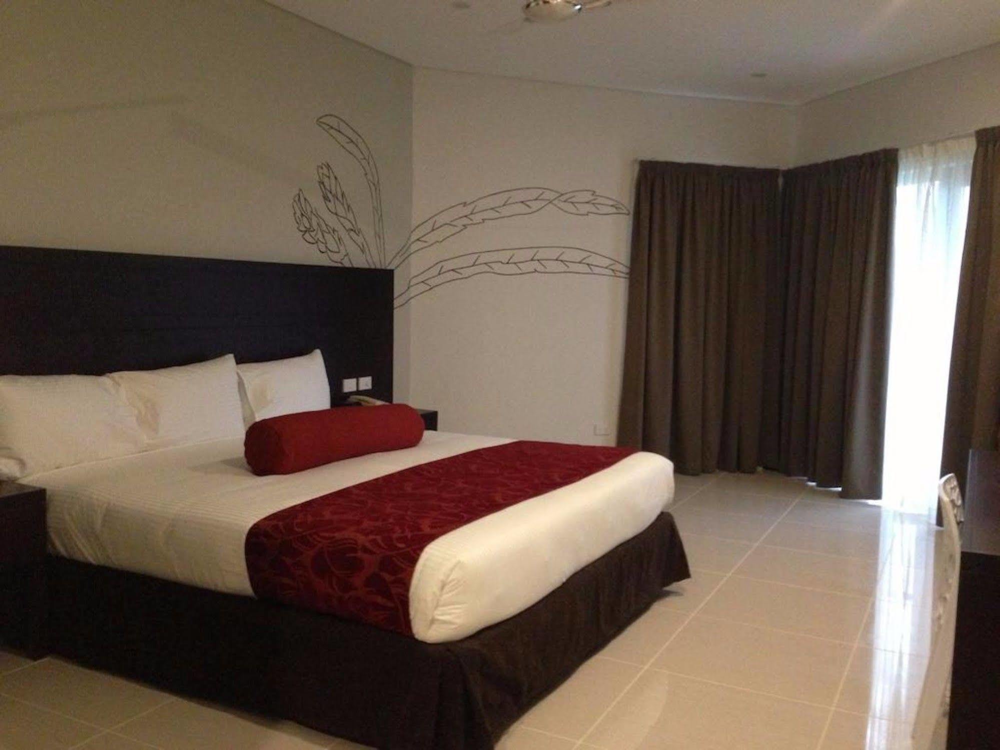 Tanoa Waterfront Hotel Lautoka Zewnętrze zdjęcie